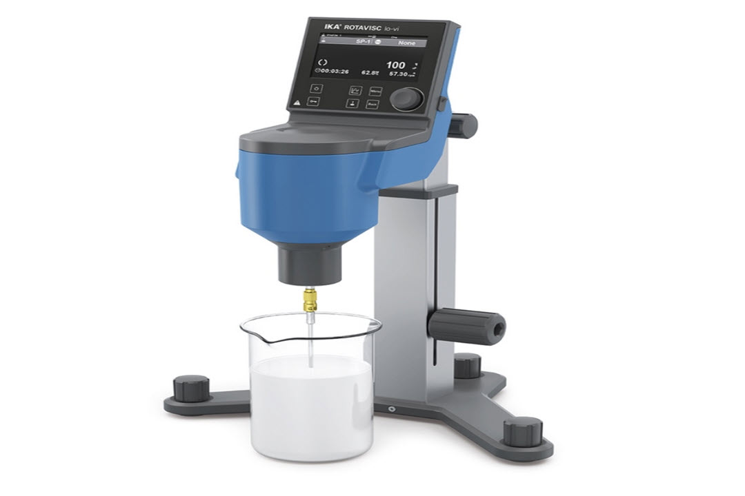 آنالیز پارافین مایع صنعتی: راهنمای جامع تفسیر TDS و انتخاب گرید مناسب | شرکت کیمیا فرایند رازی